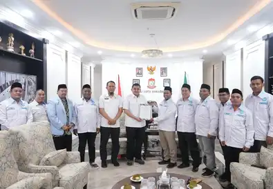 Wali Kota Makassar Terima BKPRMI, Bahas Penguatan Program Keagamaan dan Pemberdayaan Santri