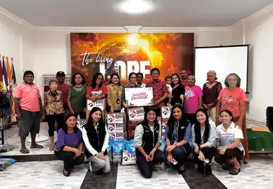 BRI Group Peduli Serahkan Bantuan CSR ke GMAHK Tuna Manado