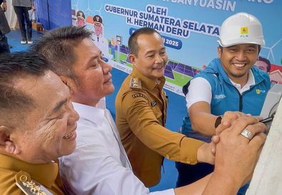 Herman Deru Wujudkan Akses Listrik PLN bagi Warga di 7 Kecamatan Muba