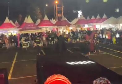 Pesta Rakyat dan SMSI Malang Raya Award 2025: UMKM Naik Kelas, Budaya Lokal Bersinar!   