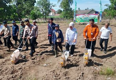 Polri dan Pemkab Muba Sinergi Wujudkan Ketahanan Pangan, Gelar Tanam Jagung Serentak Kuartal IV