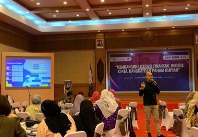 Rawat Rupiah, Rawat Kedaulatan: BI Kalbar dan FJPI Perkuat Literasi Finansial di Perbatasan