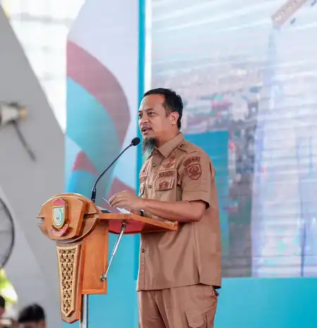 Gubernur Sulsel Salurkan DBH Triwulan I 2025 Sebesar Rp 222 Miliar