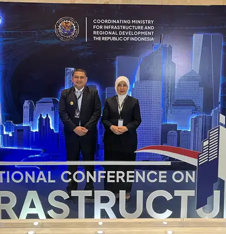 Presiden Prabowo Buka Konferensi Infrastruktur 2025, Wali Kota Makassar dan Wakil Kompak Hadir