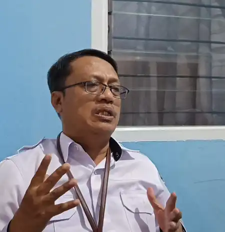 SPMB 2025 Makassar Lancar, Penumpukan di Sekolah Favorit Jadi Sorotan