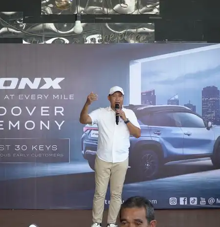 Gelar Handover Ceremony and Rolling City, PT Suzuki Indonesia Banggakan Hasil Positif Penjualan Suzuki Fronx