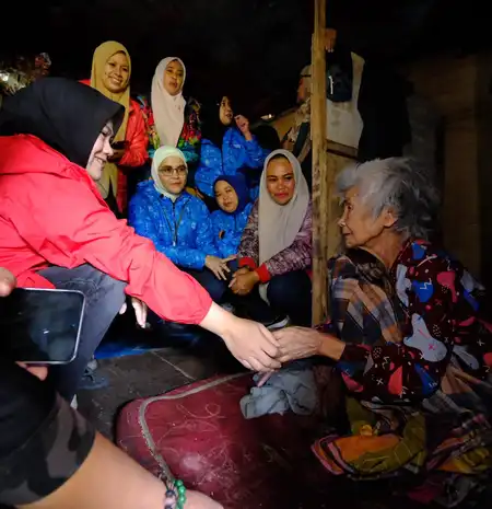 PKK Gowa Bantu Warga Miskin Ekstrem di Malino
