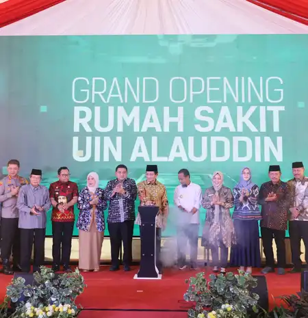 Menteri Agama Resmikan RS UIN Alauddin Makassar, Sinergi Pendidikan dan Kesehatan Berbasis Spiritual