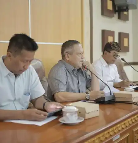 Selaraskan Kurikulum SMK dan Dunia Kerja, DPRD Kalsel Belajar ke Bali