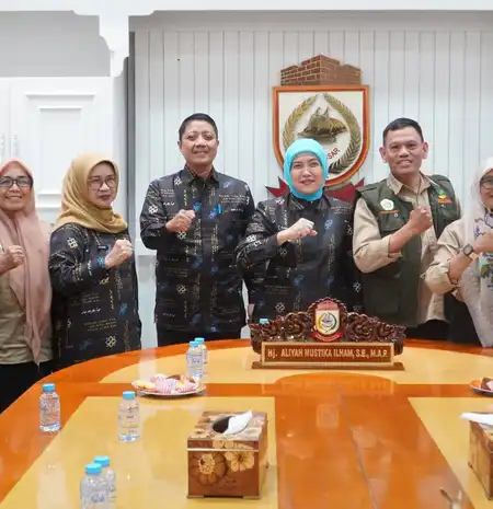 Aliyah Mustika Ilham Ajak Perkuat Sinergi dengan Relawan Sosial di Makassar