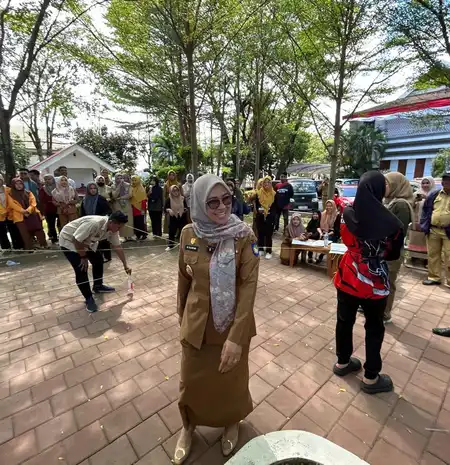 Pemkab Gowa Gelar Lomba HUT ke-80 RI, Penuh Tawa dan Kebersamaan