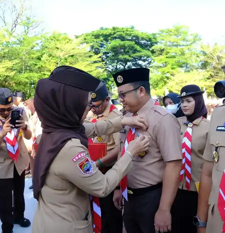 Momentum Hari Pramuka, Wabup Gowa Diganjar Lencana Pancawarsa II