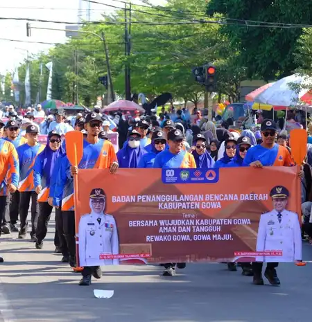 Meriah! Instansi dan Warga Tumpah Ruah di Pawai HUT RI Gowa 2025
