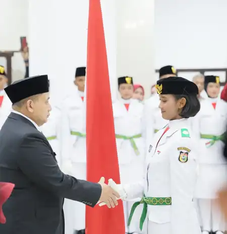 Wali Kota Makassar Kukuhkan 70 Anggota Paskibraka 2025