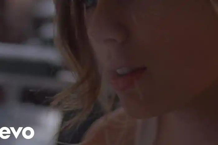 December lagu mengharukan penuh makna