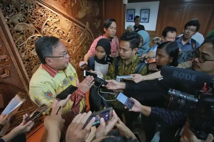 Berikut Daftar 100 Universitas Kinerja Penelitian Terbaik di Indonesia ...