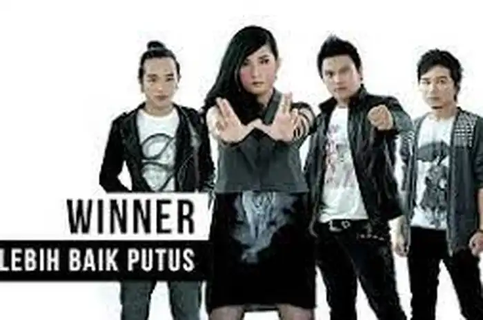 Lirik lagu Batak Lebih Baik Ma Putus yang dipopulerkan oleh Nagabe Trio