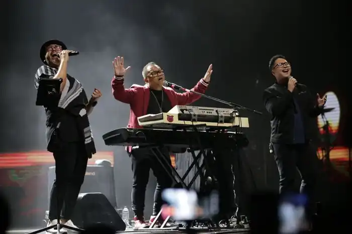 Lirik dan Chord Gitar Lagu Aku Harus Jujur oleh Kerispatih - Sonora.id