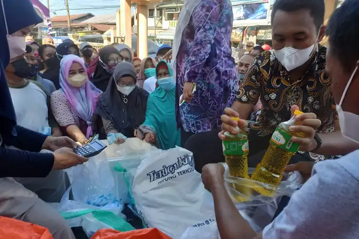 Jelang Nataru, Harga Minyak Goreng di Banjarmasin Bergejolak - Sonora.id