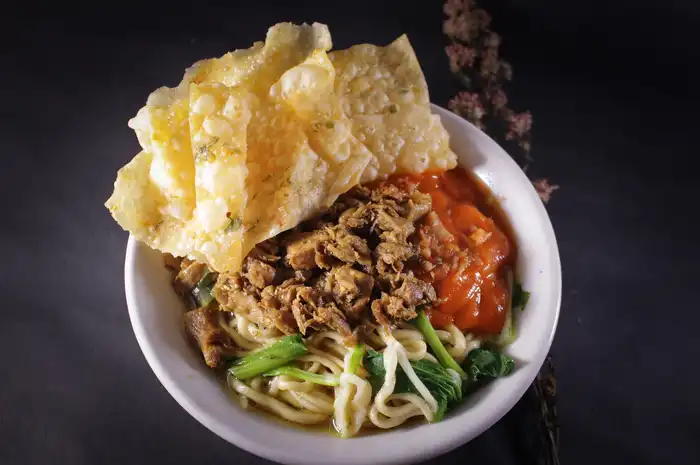 Resep Mie Ayam Sederhana: Gurih dan Lezatnya Bikin Ketagihan! - Sonora.id