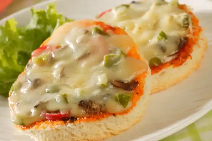 2 Variasi Resep Pizza Roti Tawar, Anti-ribet dan Semua Pasti Suka ...