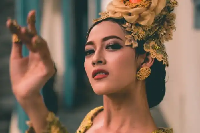 12 Contoh Geguritan Bahasa Jawa Singkat berbagai Tema, Lengkap! - Sonora.id