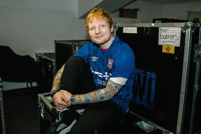 Lirik Lagu Perfect - Ed Sheeran, Lengkap dengan Terjemahan Indonesia ...