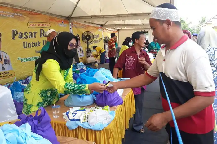 Titik ke-11, Pasar Rakyat Untuk UMKM di Kabupaten Banjar Diserbu Warga ...
