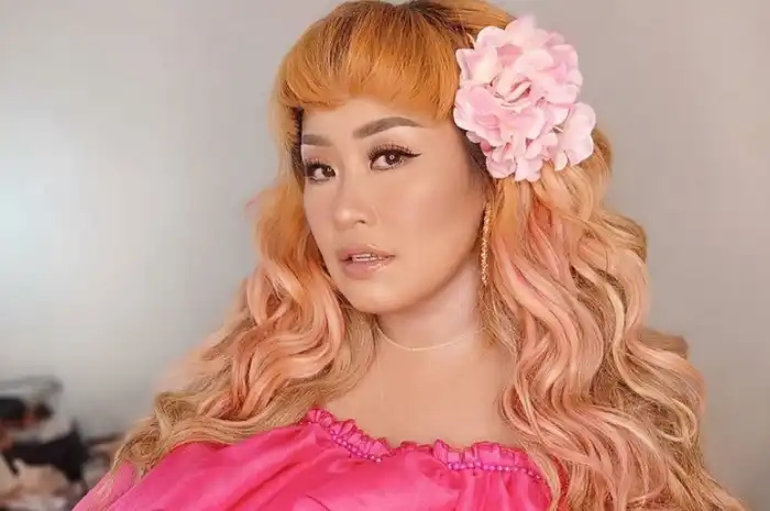 Viral TikTok, Lirik Lagu 'Dirimu Dirinya' Milik Pinkan Mambo - Sonora.id