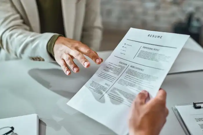 Pengalaman Organisasi di CV: Tips Menulis dan Contohnya Lengkap! - Sonora.id