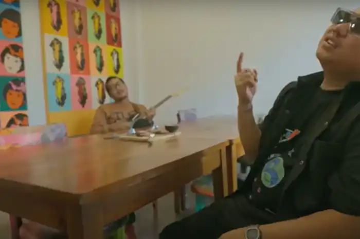 Lirik Dan Terjemahan Lagu Dumes Om Wawes Feat Guyon Waton Sonora Id