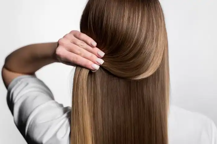 5 Cara Ini Dapat Meluruskan Rambut Ikalmu Tanpa Alat dan Alami! - Sonora.id