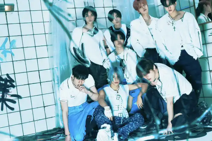  Foto zu Lirik dan Terjemahan 'LALALALA' yang Dipopulerkan oleh Stray Kids 