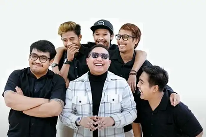 Lirik Lagu Lamis - TWENTYNINE, Kudune Kowe Sing Ngancani Ora Kok Malah Ngelereni