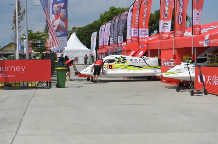 Pembalap Dunia Kembali Jajal Danau Toba di Sesi Latihan Bebas F1Power ...