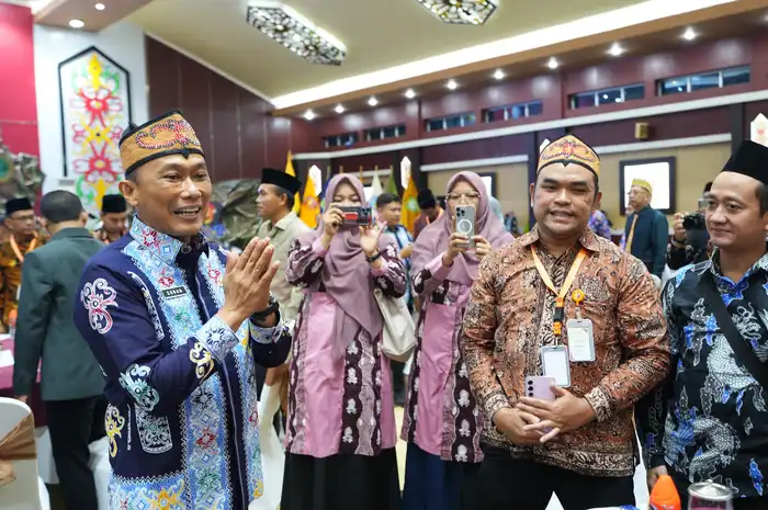 Pj Gubernur Sulsel, Prof Zudan Arif Fakrulloh menghadiri pembukaan Musabaqah Tilawatil Quran (MTQ) VII Korps Pegawai Republik Indonesia (Korpri), yang digelar di Palangkaraya, Kalimantan Tengah