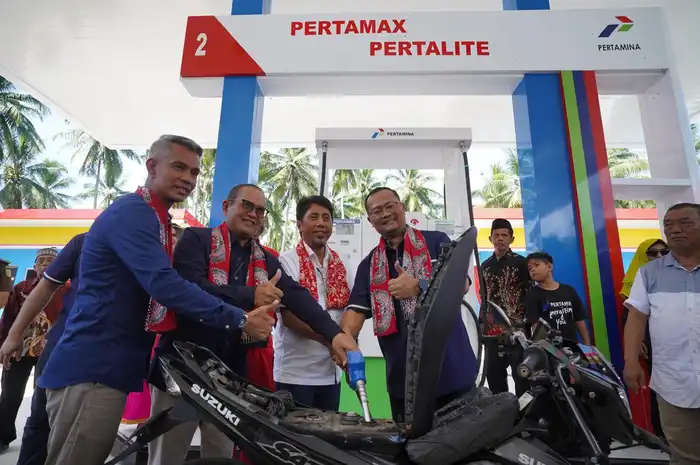 Peresmian lembaga penyalur BBM Satu Harga di Kabupaten Banggai, Provinsi Sulawesi Tengah 