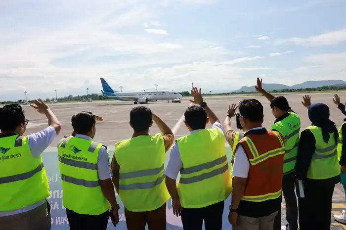 Peluncuran rute baru Garuda Indonesia  Makassar - Balikpapan