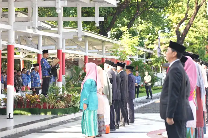 Pj Gub Sulsel, Prof Zudan Arif Fakrulloh  Pimpin Upacara HUT Korpri ke-53 tahun