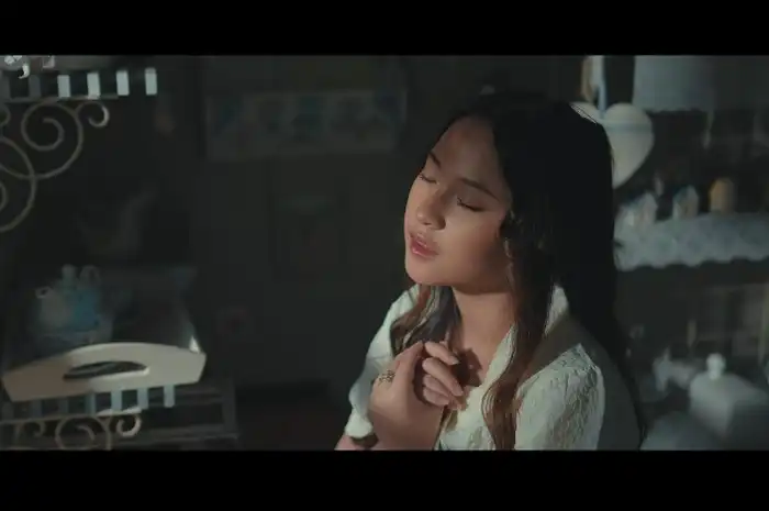 Lirik Lagu 'Lagu Cinta untuk Mama' - Raissa Anggiani - Sonora.id