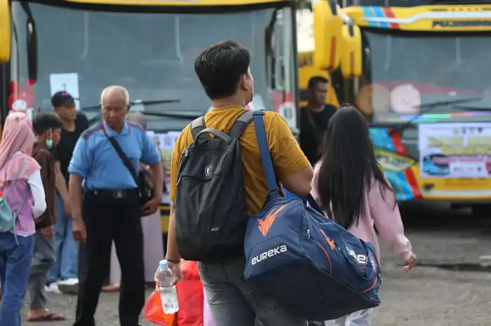 Berikut Tips Berpergian Ke Luar Kota Untuk Jalur Darat, Laut, dan Udara ...