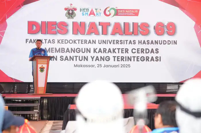  Penjabat Gubernur Sulawesi Selatan (Sulsel), Prof Fadjry Djufry