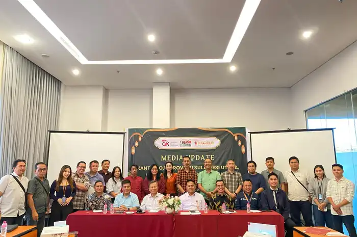 Jajaran OJK bersama Insan Pers Sulawesi Utara