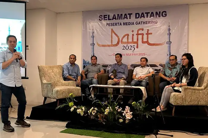 Tim Daihatsu Riau Memaparkan Program Daifit 2025 berhadiah Umroh