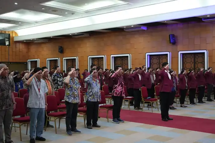 Peringati Hardiknas 2025, Untar Menggelar Upacara Untarian Awards 