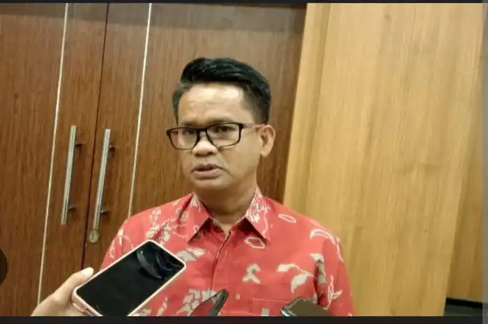Plt Kepala Dinas Lingkungan Hidup (DLH) Kota Makassar, Ferdy Mochtar