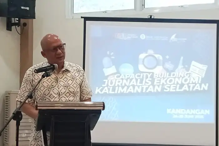 Kepala KPw BI Kalsel, Fadjar Majardi