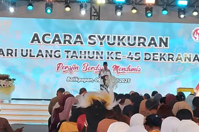 Walikota Balikpapan - Rahmad Mas'ud saat menyampaikan sambutan di pembukaan expo dan syukuran HUT Dekranas ke-45 di DOME Balikpapan, Rabu 9 Juli 2025