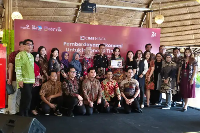 acara Graduation dan Site Visit di Balikpapan, Kalimantan Timur. Selain meluluskan 50 pelaku UMKM terpilih dari Indonesia Timur, dalam acara ini juga diumumkan pembentukan Komunitas UMKM di tiga wilayah: Balikpapan, Makassar, dan Manado.