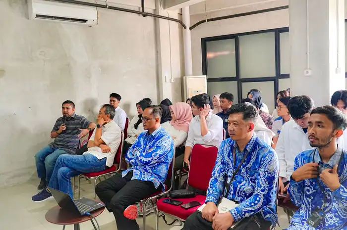 Konsinyering Dewan Pimpinan Daerah Partai Demokrasi Indonesia Perjuangan (DPD PDI Perjuangan) Provinsi Kalimantan Selatan bersama Balai Penjaminan Mutu Pendidikan (BPMP) Provinsi Kalimantan Selatan 